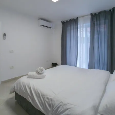 Center Luxury * Τίρανα