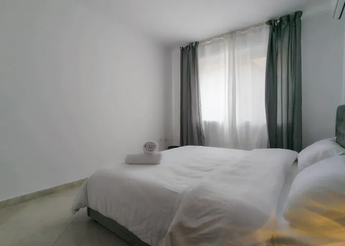 ホームステイ Center Luxury